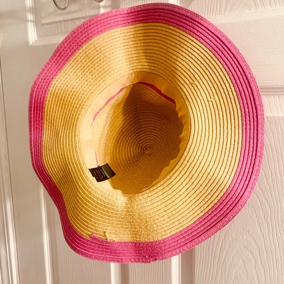 Hot pink straw sun beach hat - never worn! - Picture 4 of 5
